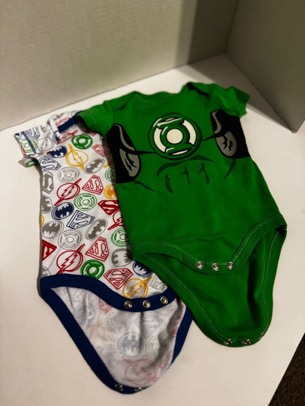DC Comics Justice League Infant Green Bodysuit BUNDLE DEAL Size 3-6 Months